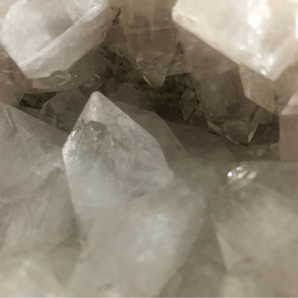 Large Apophyllite Crystal - Picture 5 of 9